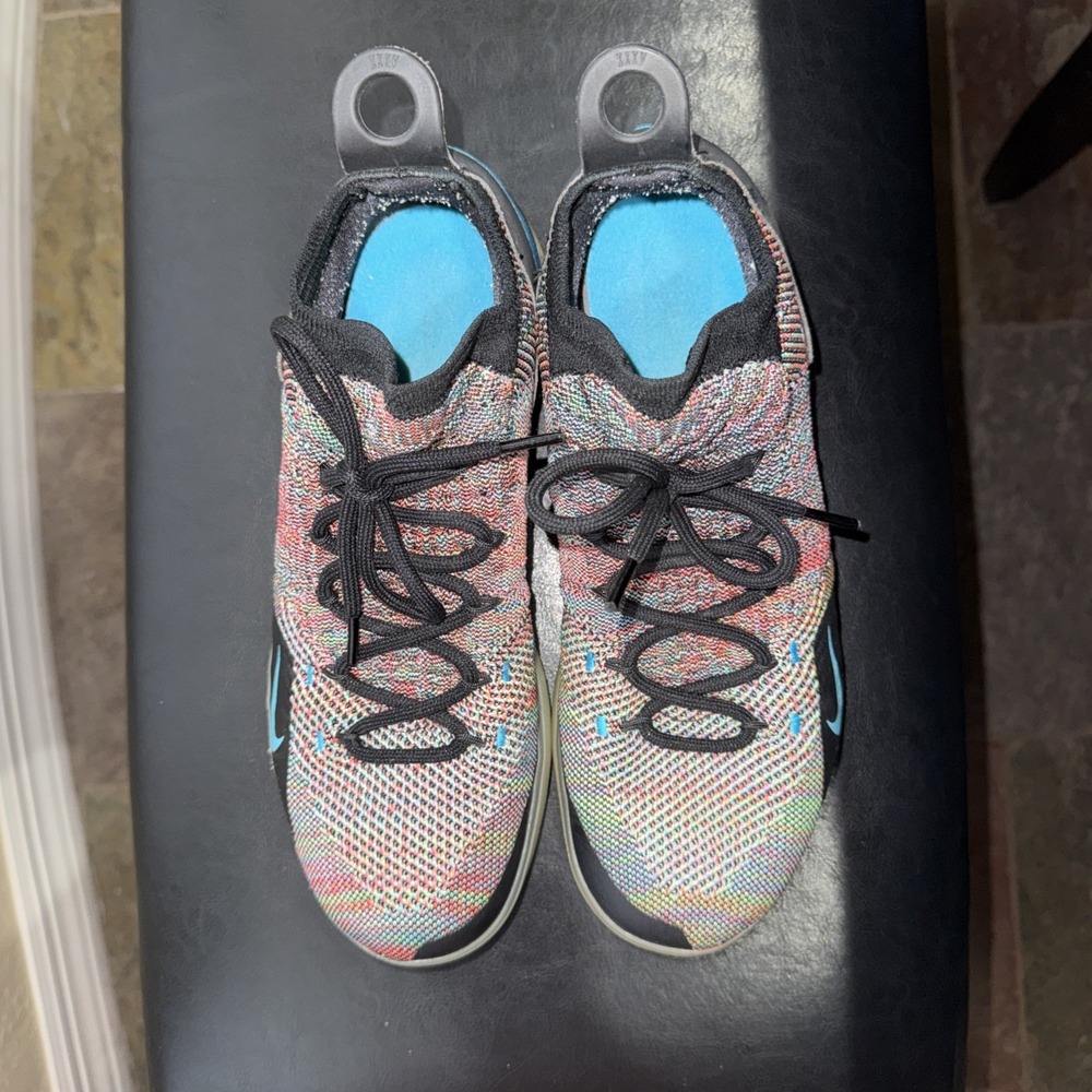 Nike KD Sz 10.5 M/12 W Multicolor Black Knit Mid Top Men's Basketball Sneaker